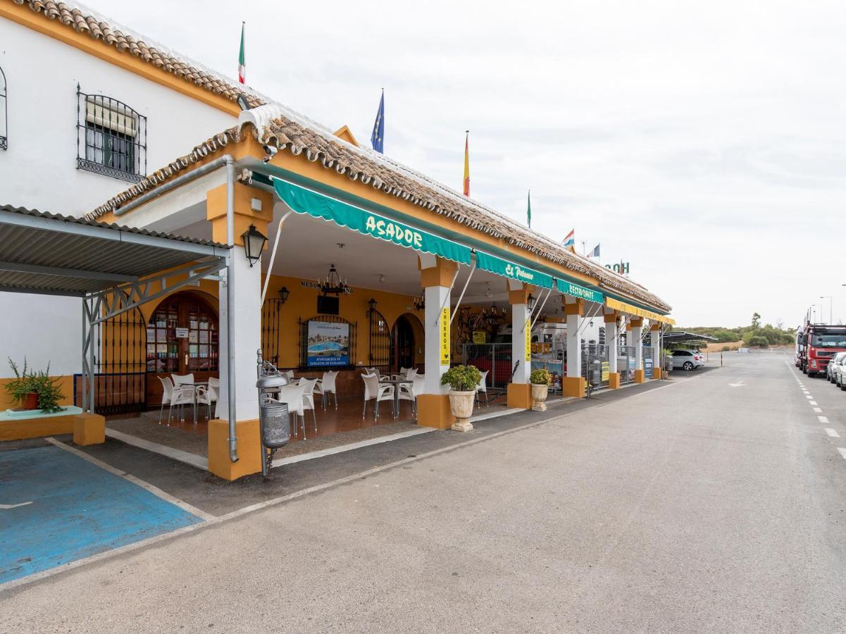 Oyo Hostal El Paisano Utrera Dış mekan fotoğraf
